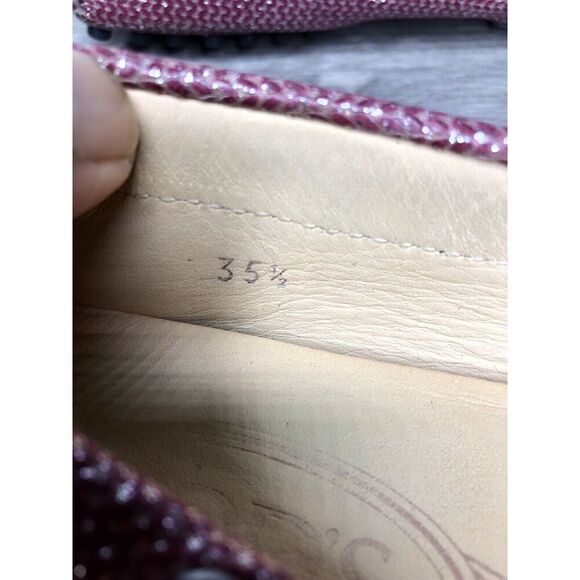 TODS Pink Metallic Leather Moccasins Driver Loafers Flats Women Sz 35.5EU/5M US - Picture 8 of 16